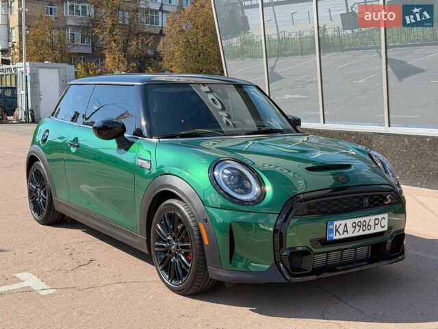 Зеленый Мини Купер, объемом двигателя 2 л и пробегом 24 тыс. км за 24900 $, фото 1 на Automoto.ua