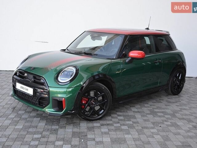 Зелений Міні Cooper, об'ємом двигуна 2 л та пробігом 8 тис. км за 45248 $, фото 1 на Automoto.ua