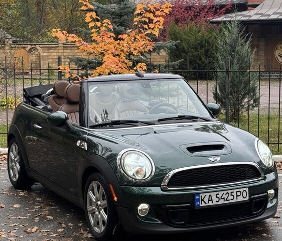 Зеленый Мини Купер, объемом двигателя 1.6 л и пробегом 126 тыс. км за 12000 $, фото 1 на Automoto.ua