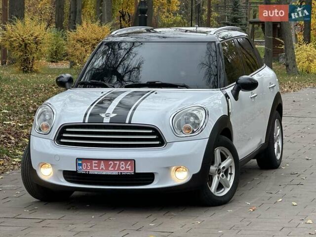 Белый Мини Кантримен, объемом двигателя 2 л и пробегом 185 тыс. км за 12250 $, фото 1 на Automoto.ua