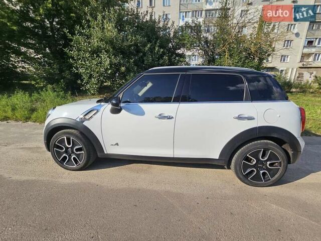 Белый Мини Кантримен, объемом двигателя 2 л и пробегом 123 тыс. км за 14500 $, фото 1 на Automoto.ua