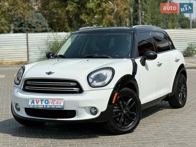 Белый Мини Кантримен, объемом двигателя 1.6 л и пробегом 146 тыс. км за 11900 $, фото 1 на Automoto.ua