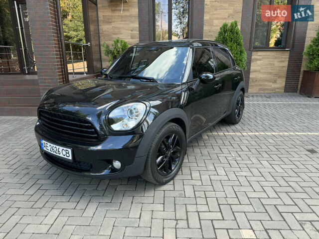 Черный Мини Кантримен, объемом двигателя 1.6 л и пробегом 168 тыс. км за 12000 $, фото 1 на Automoto.ua