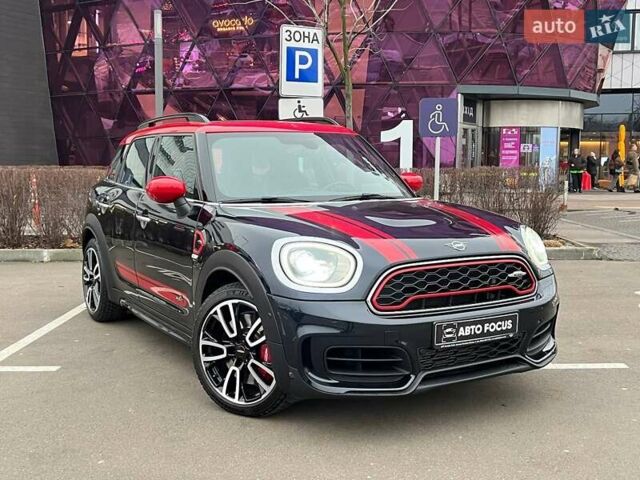 Черный Мини Кантримен, объемом двигателя 2 л и пробегом 80 тыс. км за 29990 $, фото 1 на Automoto.ua