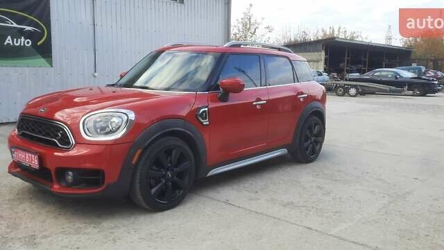 Красный Мини Кантримен, объемом двигателя 2 л и пробегом 44 тыс. км за 16950 $, фото 1 на Automoto.ua