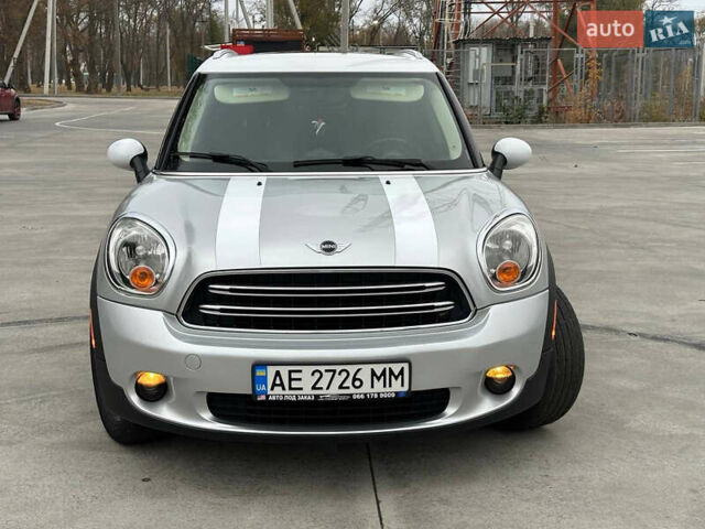 Сірий Міні Кантрімен, об'ємом двигуна 1.6 л та пробігом 186 тис. км за 11000 $, фото 1 на Automoto.ua