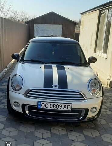 Мини Coupe, объемом двигателя 1.6 л и пробегом 163 тыс. км за 9500 $, фото 1 на Automoto.ua