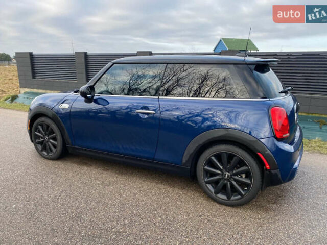 Мини Coupe, объемом двигателя 2 л и пробегом 80 тыс. км за 11500 $, фото 1 на Automoto.ua