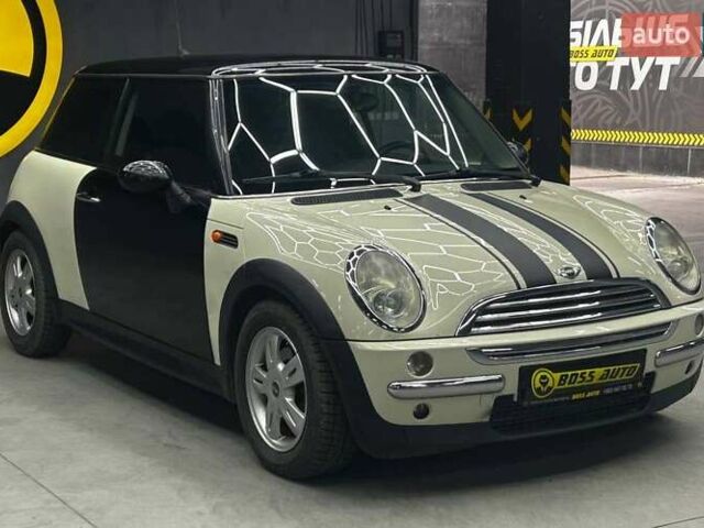 Білий Міні Hatch, об'ємом двигуна 1.36 л та пробігом 266 тис. км за 4700 $, фото 1 на Automoto.ua