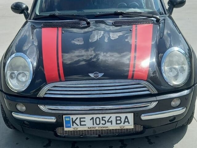 Чорний Міні Hatch, об'ємом двигуна 1.6 л та пробігом 287 тис. км за 5500 $, фото 1 на Automoto.ua