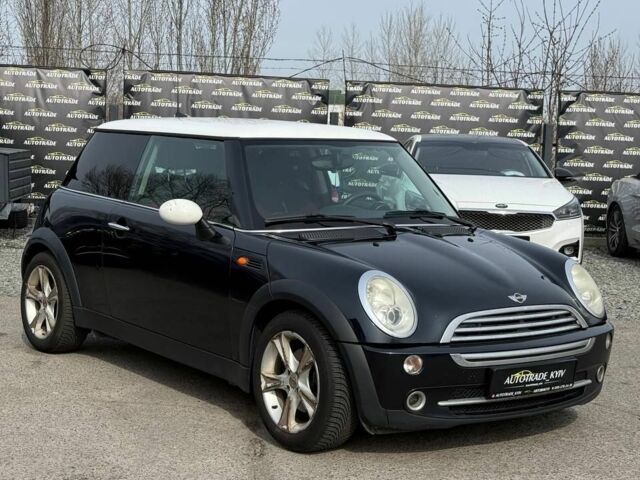 Черный Мини Hatch, объемом двигателя 1.6 л и пробегом 133 тыс. км за 4000 $, фото 1 на Automoto.ua