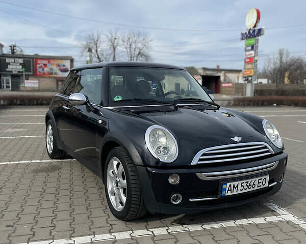 Чорний Міні Hatch, об'ємом двигуна 1.6 л та пробігом 150 тис. км за 4800 $, фото 1 на Automoto.ua