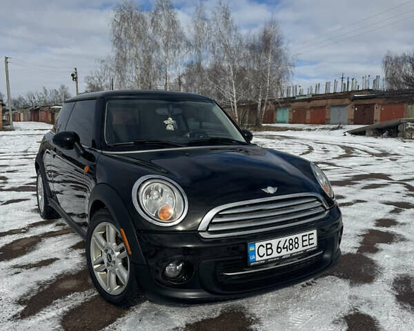 Чорний Міні Hatch, об'ємом двигуна 1.6 л та пробігом 180 тис. км за 7900 $, фото 1 на Automoto.ua