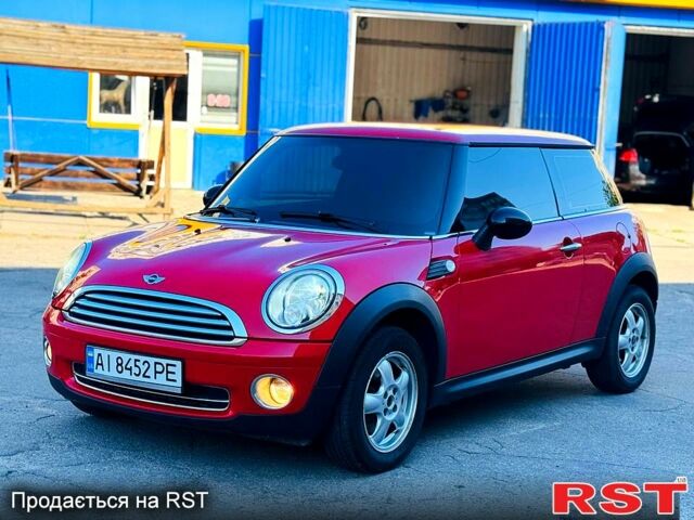 Червоний Міні Hatch, об'ємом двигуна 1.4 л та пробігом 125 тис. км за 6500 $, фото 1 на Automoto.ua
