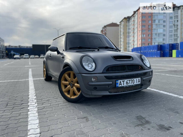 Міні Hatch, об'ємом двигуна 1.6 л та пробігом 273 тис. км за 4400 $, фото 1 на Automoto.ua