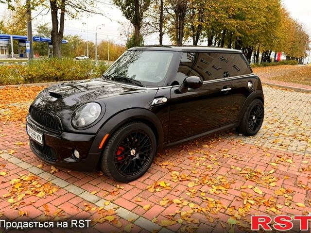 Міні Hatch, об'ємом двигуна 1.6 л та пробігом 119 тис. км за 6700 $, фото 1 на Automoto.ua