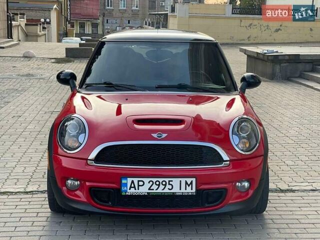 Міні Hatch, об'ємом двигуна 1.6 л та пробігом 152 тис. км за 8300 $, фото 1 на Automoto.ua