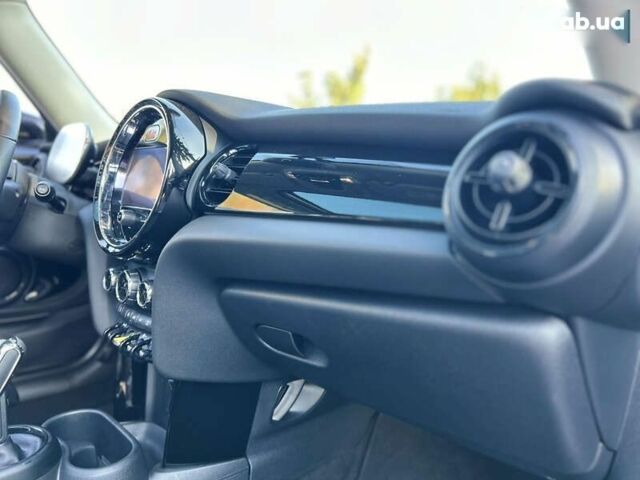 Мини Hatch, объемом двигателя 0 л и пробегом 25 тыс. км за 16777 $, фото 1 на Automoto.ua