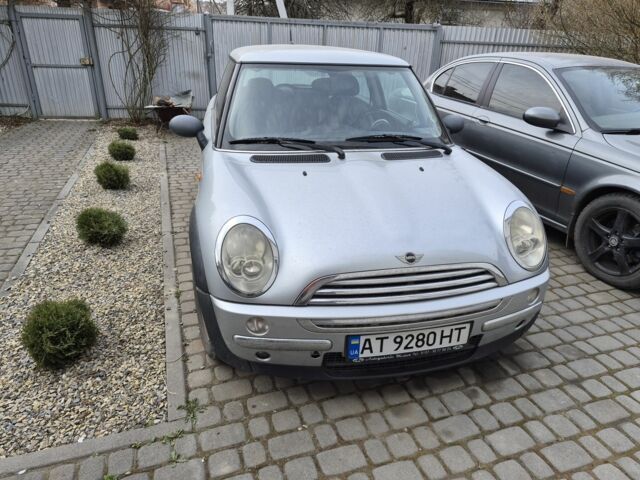 Сірий Міні Hatch, об'ємом двигуна 1.4 л та пробігом 285 тис. км за 5000 $, фото 1 на Automoto.ua