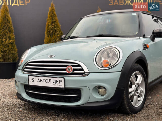 Серый Мини Hatch, объемом двигателя 2 л и пробегом 157 тыс. км за 9500 $, фото 1 на Automoto.ua