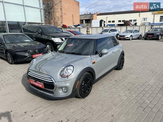 Серый Мини Hatch, объемом двигателя 1.5 л и пробегом 89 тыс. км за 10500 $, фото 1 на Automoto.ua