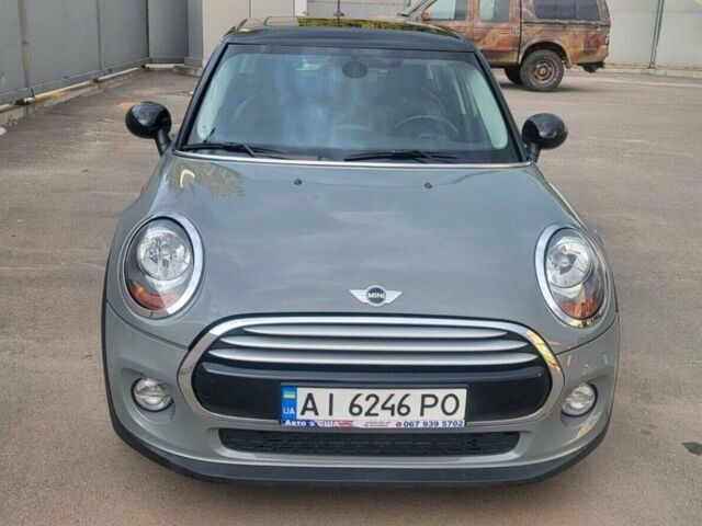 Сірий Міні Hatch, об'ємом двигуна 1.5 л та пробігом 119 тис. км за 11400 $, фото 1 на Automoto.ua