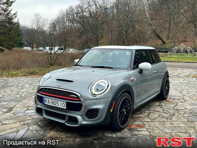 Серый Мини Hatch, объемом двигателя 2 л и пробегом 30 тыс. км за 27000 $, фото 1 на Automoto.ua