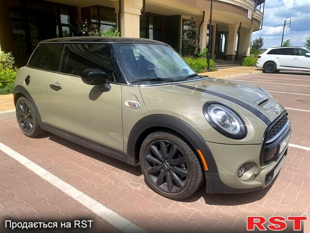 Сірий Міні Hatch, об'ємом двигуна 2 л та пробігом 28 тис. км за 23000 $, фото 1 на Automoto.ua