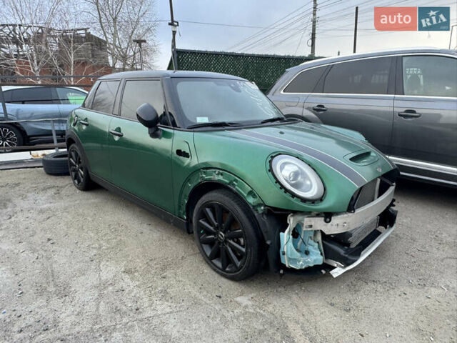 Серый Мини Hatch, объемом двигателя 2 л и пробегом 66 тыс. км за 11500 $, фото 1 на Automoto.ua
