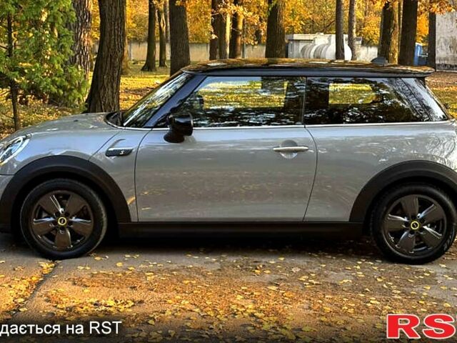 Серый Мини Hatch, объемом двигателя 0 л и пробегом 0 тыс. км за 18000 $, фото 1 на Automoto.ua