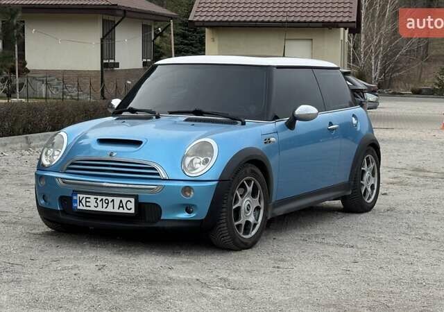 Синій Міні Hatch, об'ємом двигуна 1.6 л та пробігом 225 тис. км за 4700 $, фото 1 на Automoto.ua