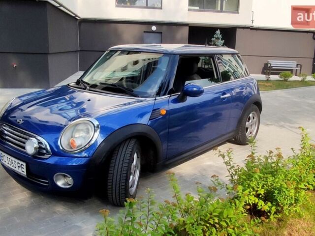 Синий Мини Hatch, объемом двигателя 1.4 л и пробегом 208 тыс. км за 4200 $, фото 1 на Automoto.ua