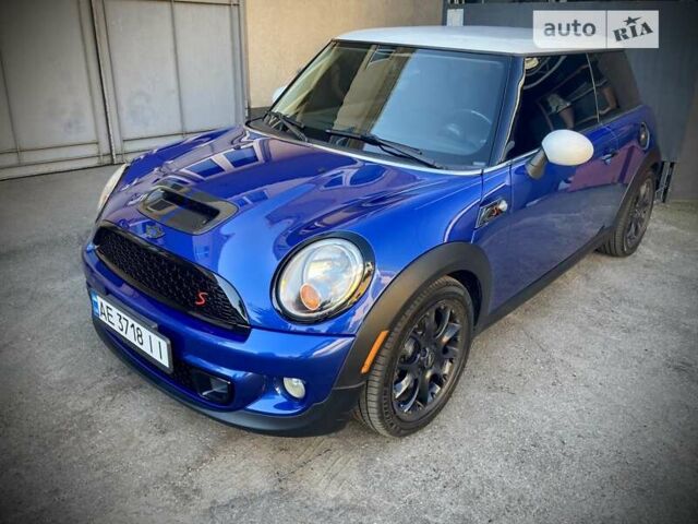 Синий Мини Hatch, объемом двигателя 0 л и пробегом 180 тыс. км за 8500 $, фото 1 на Automoto.ua