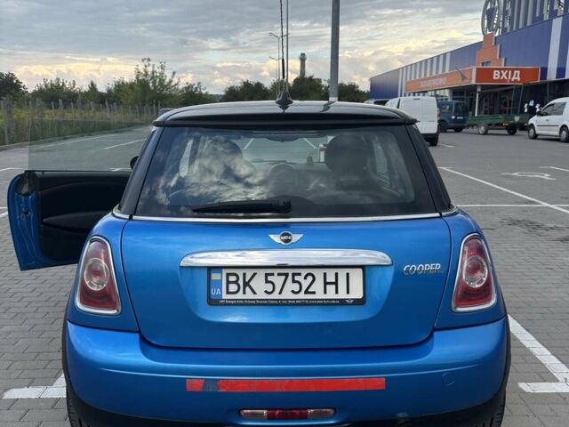 Синій Міні Hatch, об'ємом двигуна 1.6 л та пробігом 185 тис. км за 6000 $, фото 1 на Automoto.ua