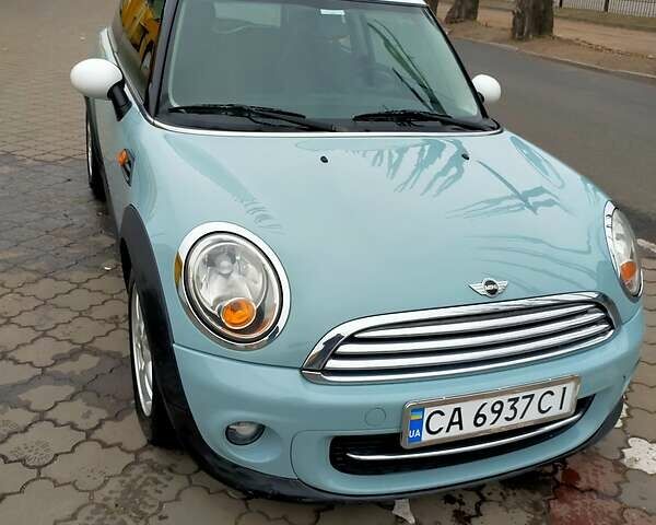Синий Мини Hatch, объемом двигателя 1.6 л и пробегом 266 тыс. км за 7700 $, фото 1 на Automoto.ua