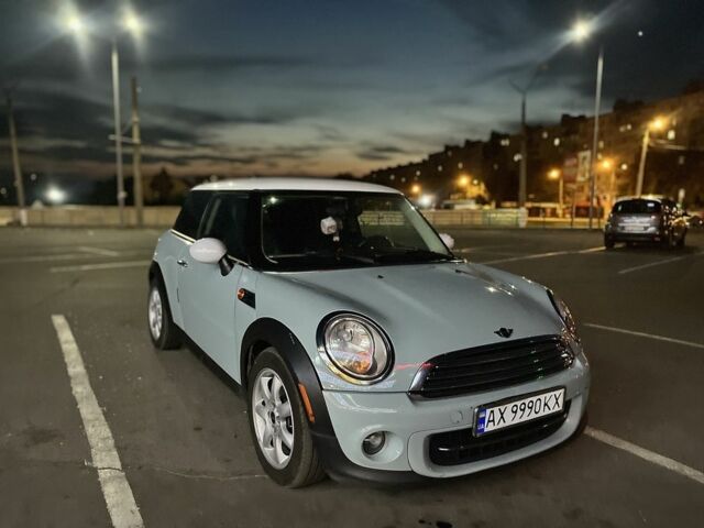 Синій Міні Hatch, об'ємом двигуна 1.6 л та пробігом 200 тис. км за 8900 $, фото 1 на Automoto.ua
