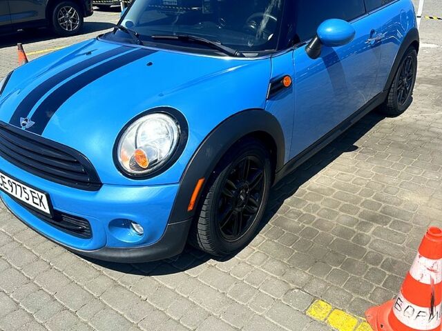 Синий Мини Hatch, объемом двигателя 1.6 л и пробегом 137 тыс. км за 8500 $, фото 1 на Automoto.ua