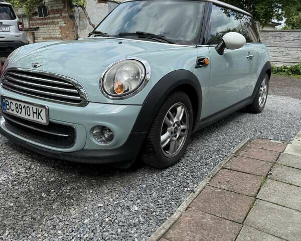 Синий Мини Hatch, объемом двигателя 1.6 л и пробегом 216 тыс. км за 7900 $, фото 1 на Automoto.ua