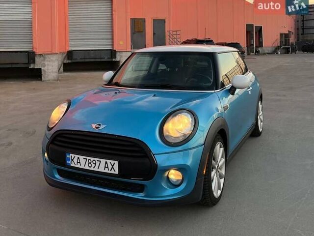 Синій Міні Hatch, об'ємом двигуна 1.5 л та пробігом 171 тис. км за 9000 $, фото 1 на Automoto.ua