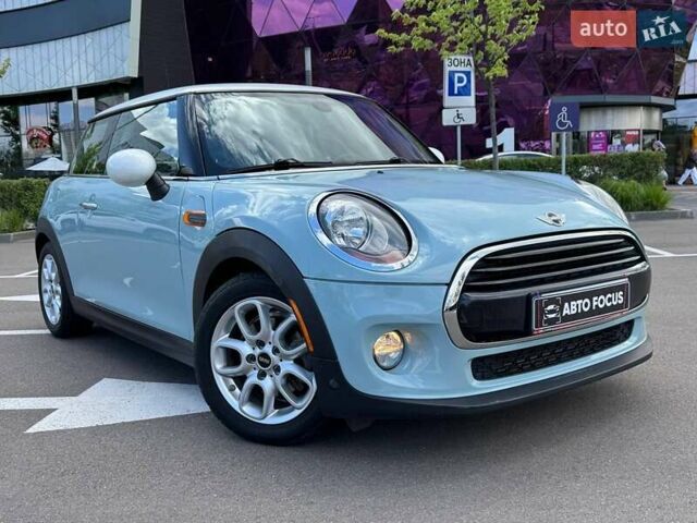 Синий Мини Hatch, объемом двигателя 1.5 л и пробегом 114 тыс. км за 12990 $, фото 1 на Automoto.ua