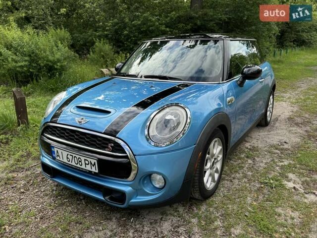 Синий Мини Hatch, объемом двигателя 2 л и пробегом 136 тыс. км за 12300 $, фото 1 на Automoto.ua