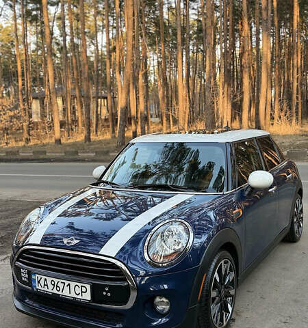 Синій Міні Hatch, об'ємом двигуна 1.5 л та пробігом 87 тис. км за 14400 $, фото 1 на Automoto.ua