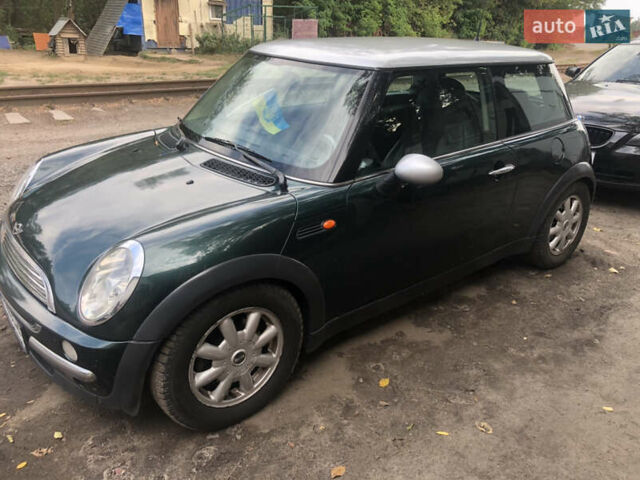 Зеленый Мини Hatch, объемом двигателя 1.6 л и пробегом 236 тыс. км за 5500 $, фото 1 на Automoto.ua