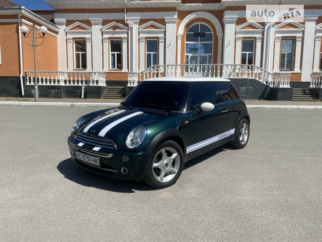 Зелений Міні Hatch, об'ємом двигуна 1.6 л та пробігом 207 тис. км за 4500 $, фото 1 на Automoto.ua