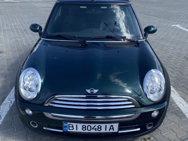 Зелений Міні Hatch, об'ємом двигуна 1.6 л та пробігом 131 тис. км за 7800 $, фото 1 на Automoto.ua