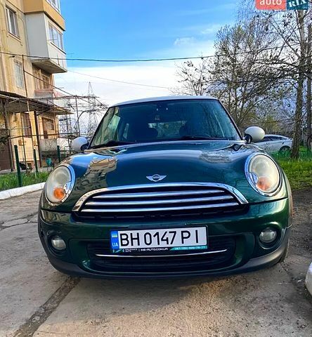 Зелений Міні Hatch, об'ємом двигуна 1.6 л та пробігом 170 тис. км за 6300 $, фото 1 на Automoto.ua