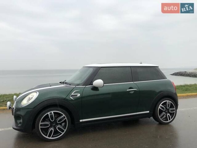 Зеленый Мини Hatch, объемом двигателя 1.5 л и пробегом 133 тыс. км за 12990 $, фото 1 на Automoto.ua