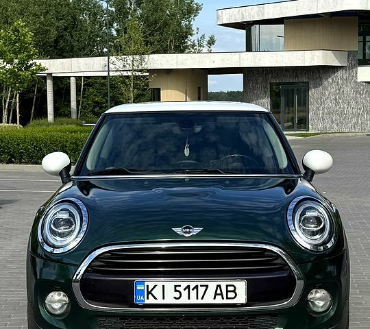 Зелений Міні Hatch, об'ємом двигуна 1.5 л та пробігом 104 тис. км за 14999 $, фото 1 на Automoto.ua