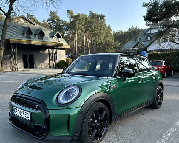 Зелений Міні Hatch, об'ємом двигуна 2 л та пробігом 36 тис. км за 27500 $, фото 1 на Automoto.ua