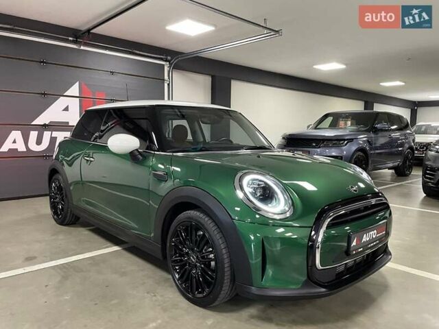 Зелений Міні Hatch, об'ємом двигуна 1.5 л та пробігом 10 тис. км за 29700 $, фото 1 на Automoto.ua